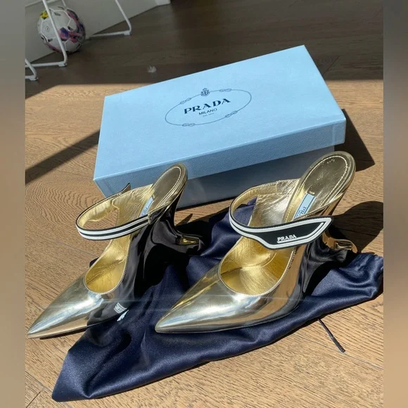 Selling my Prada metallic golden mules - Picture 9 of 9